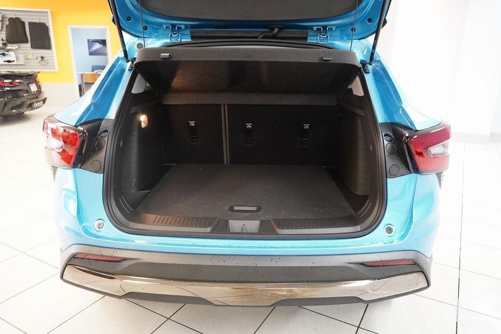 new 2025 Chevrolet Trax car, priced at $23,887