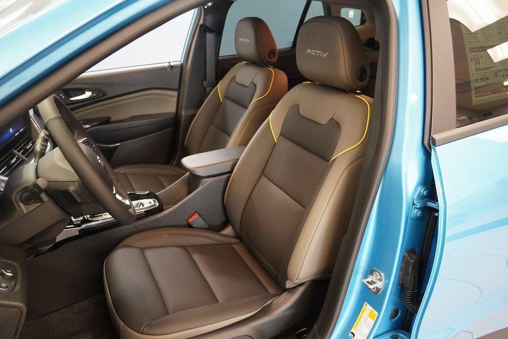 new 2025 Chevrolet Trax car, priced at $23,887