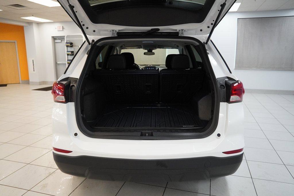 used 2023 Chevrolet Equinox car, priced at $19,429