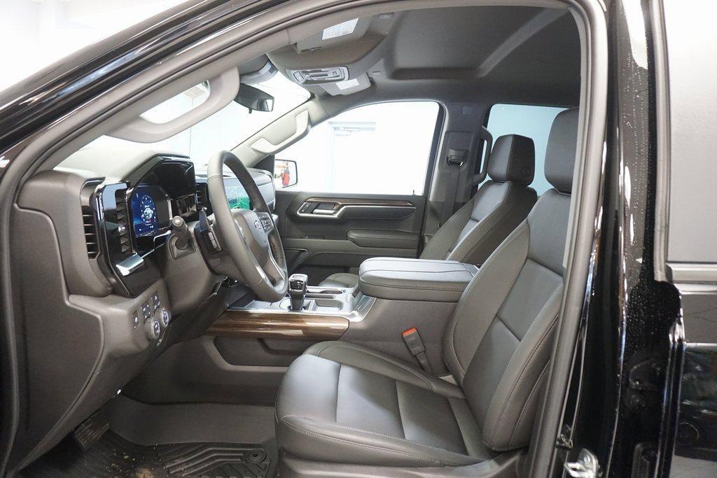 new 2025 Chevrolet Silverado 1500 car, priced at $57,809