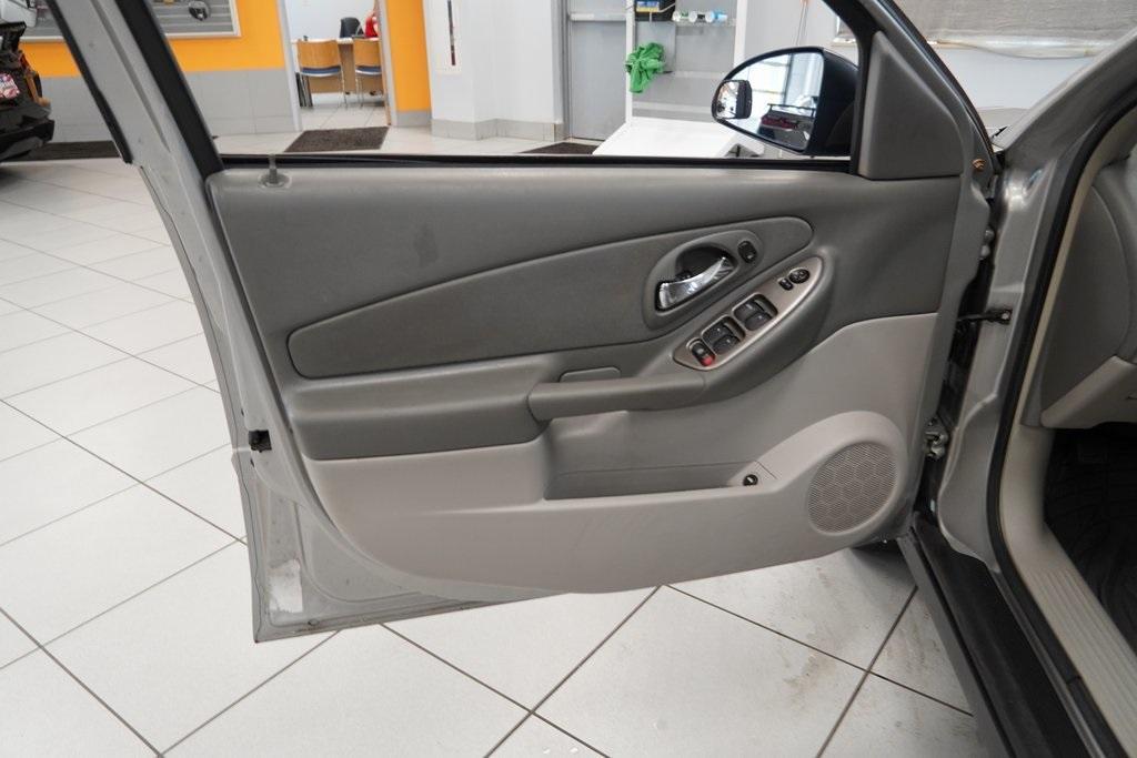 used 2007 Chevrolet Malibu car, priced at $3,995