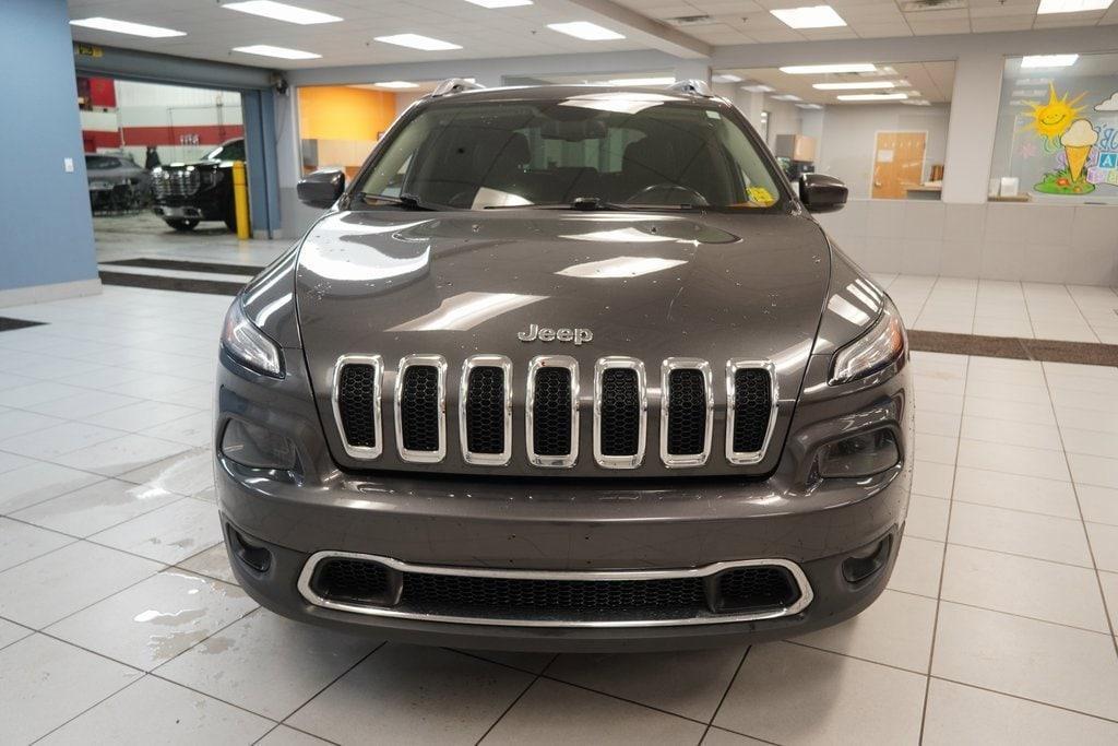 used 2015 Jeep Cherokee car, priced at $9,979