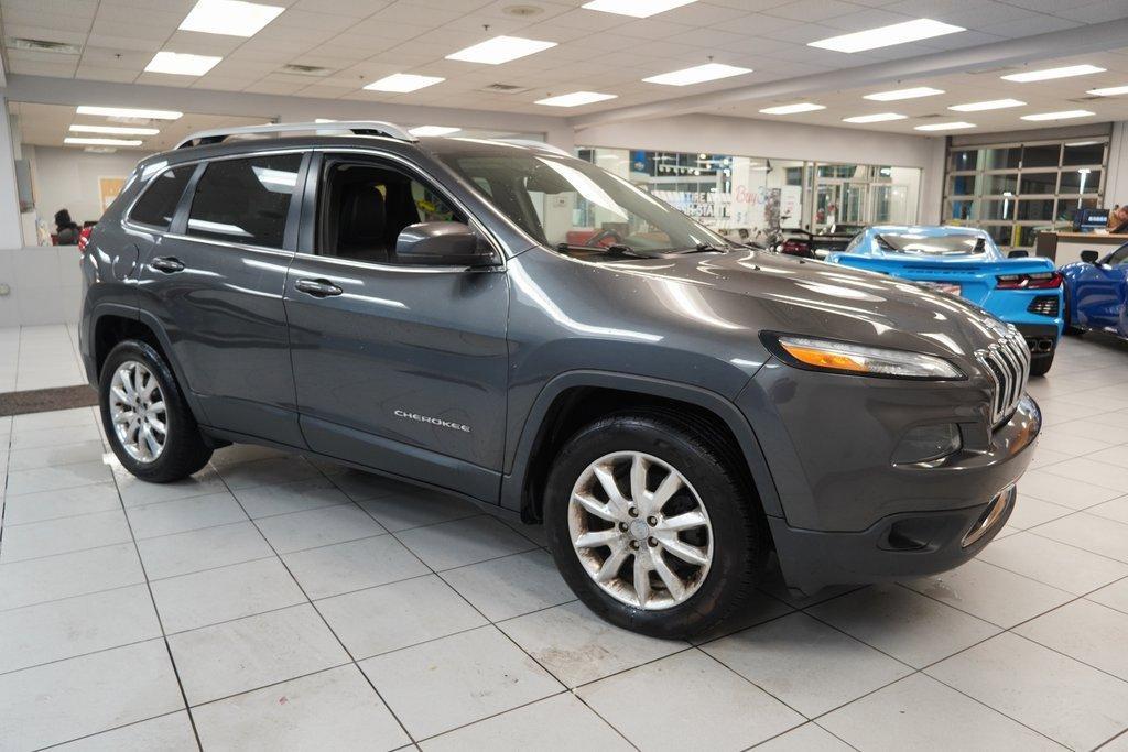 used 2015 Jeep Cherokee car, priced at $9,979