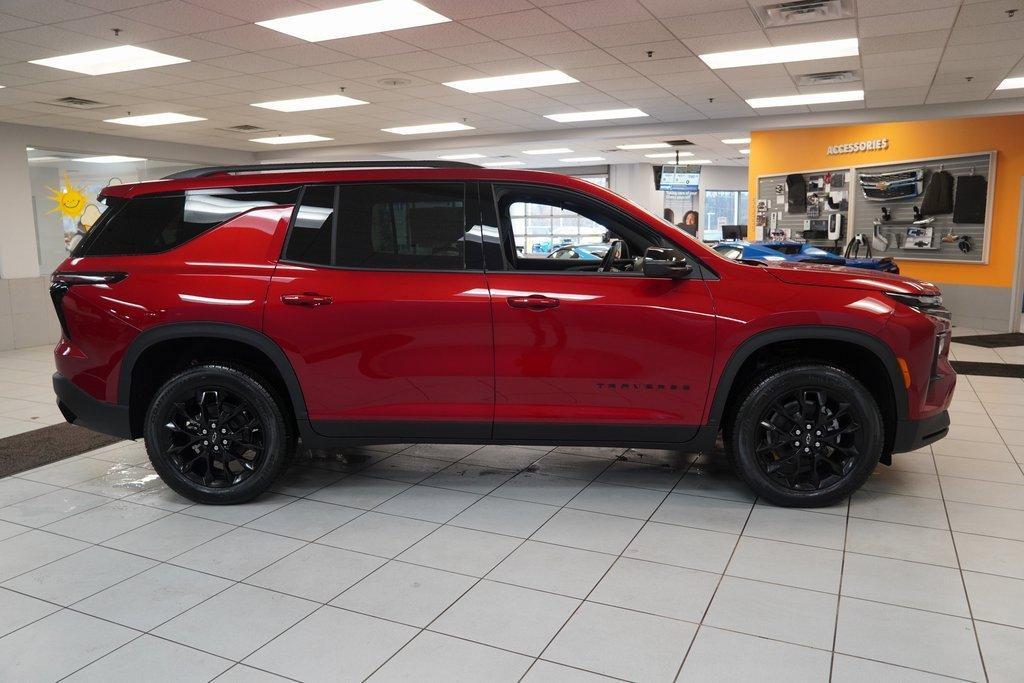 new 2026 Chevrolet Traverse car, priced at $42,900