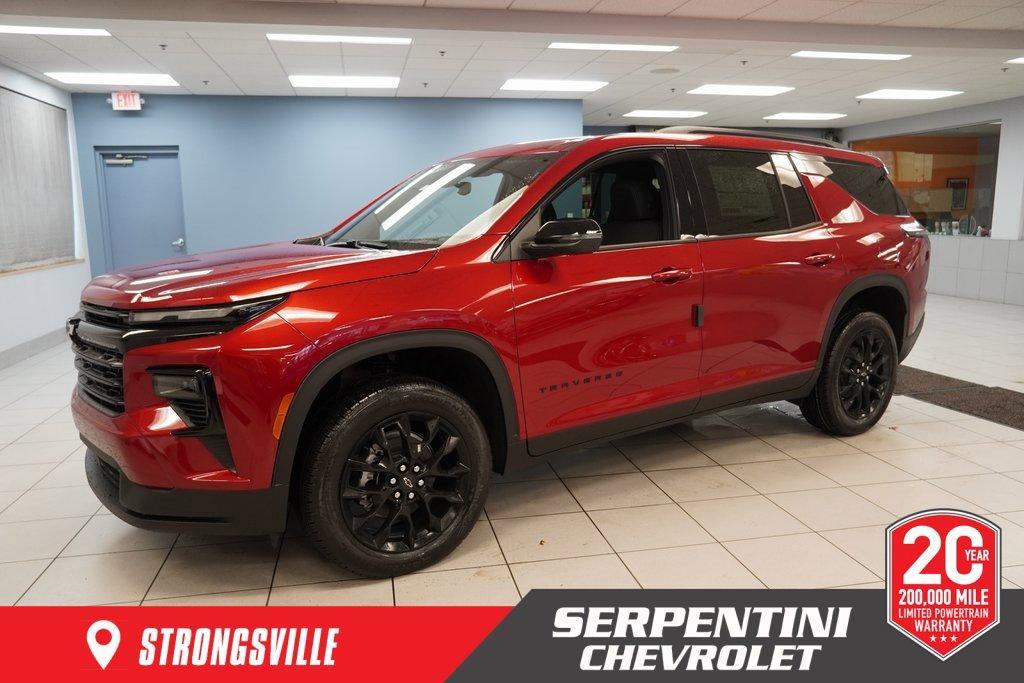 new 2026 Chevrolet Traverse car, priced at $42,900