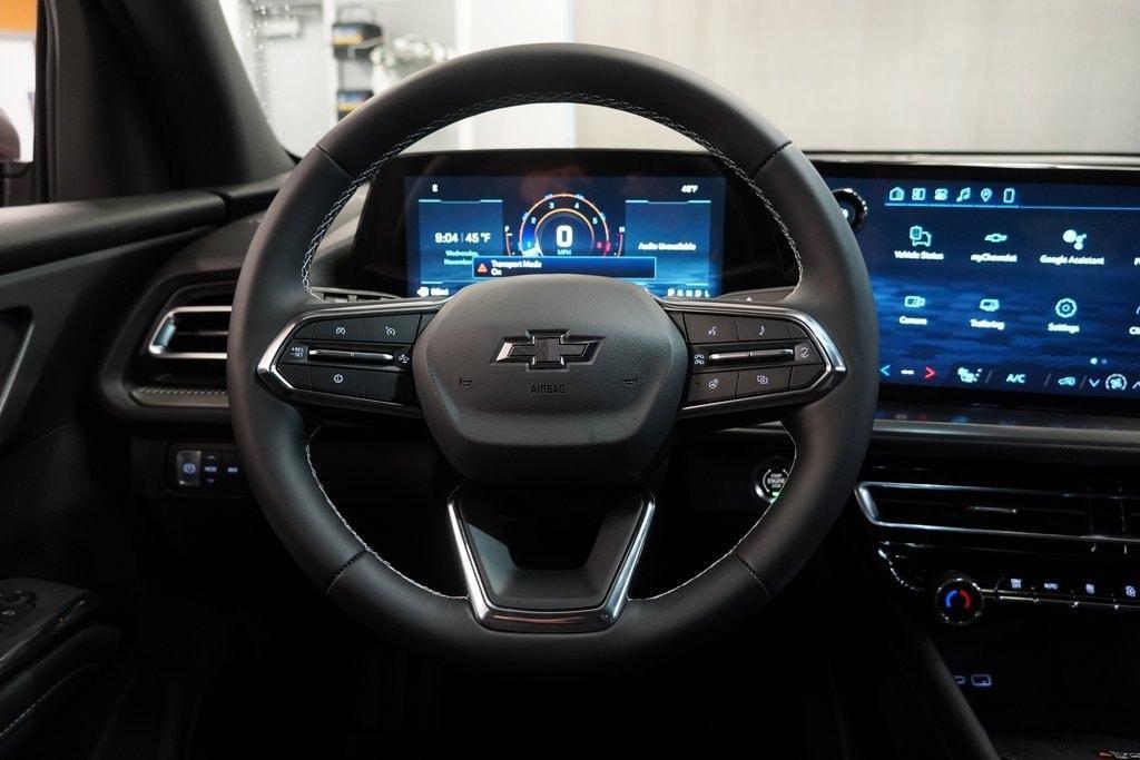 new 2026 Chevrolet Traverse car, priced at $42,900