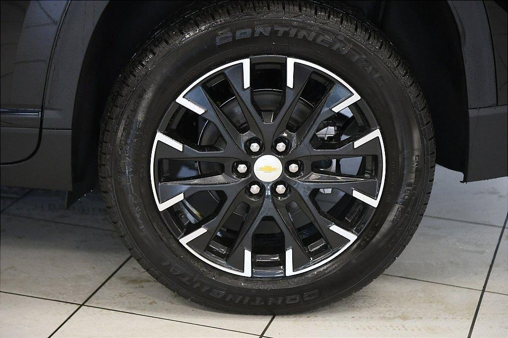 new 2025 Chevrolet Traverse car, priced at $45,544