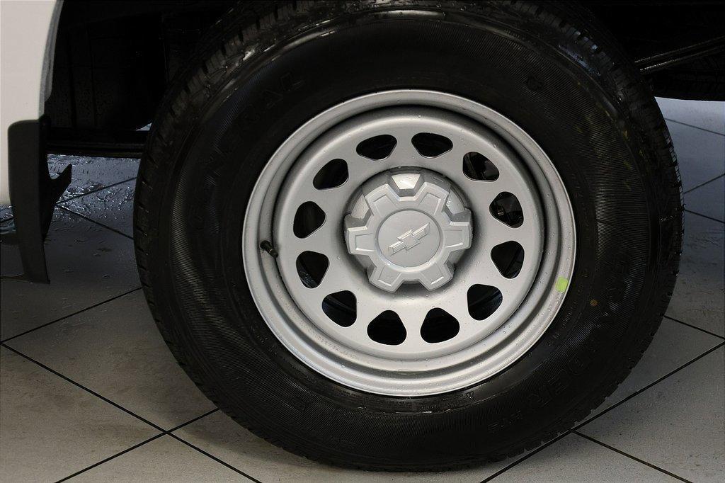 new 2026 Chevrolet Silverado 1500 car, priced at $40,132