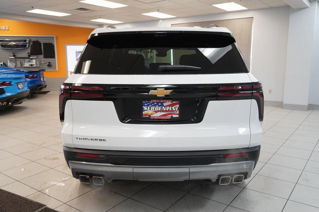 new 2026 Chevrolet Traverse car, priced at $43,539