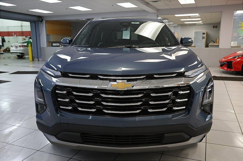new 2026 Chevrolet Equinox car, priced at $30,699