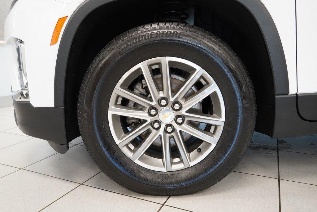 used 2023 Chevrolet Traverse car, priced at $28,768