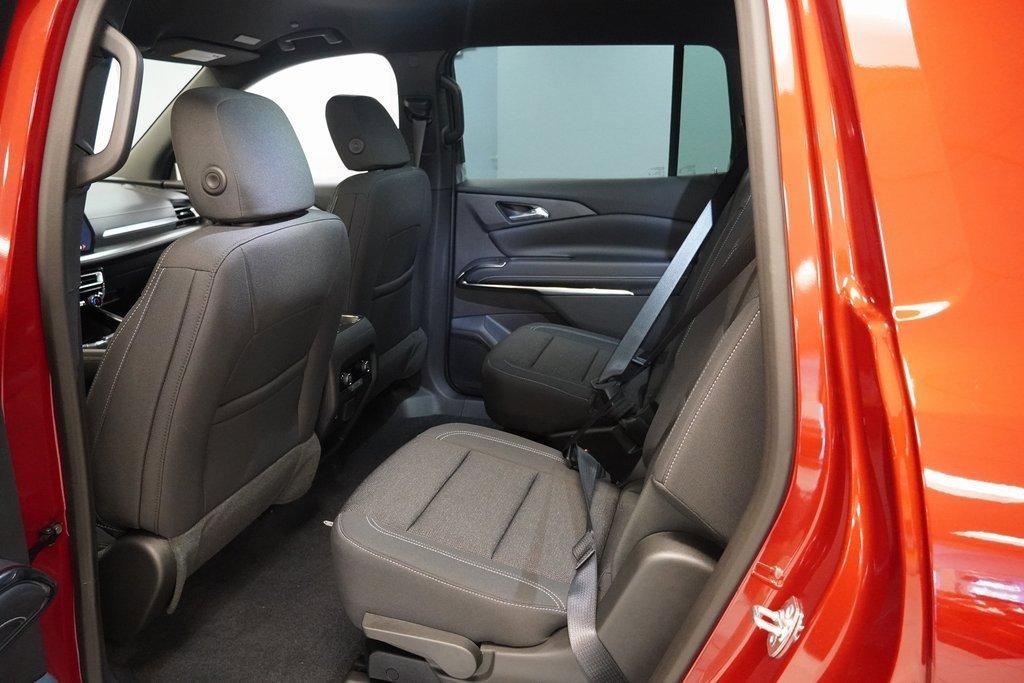 new 2025 Chevrolet Traverse car, priced at $43,499