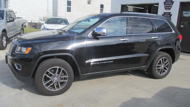 used 2016 Jeep Grand Cherokee car, priced at $15,995