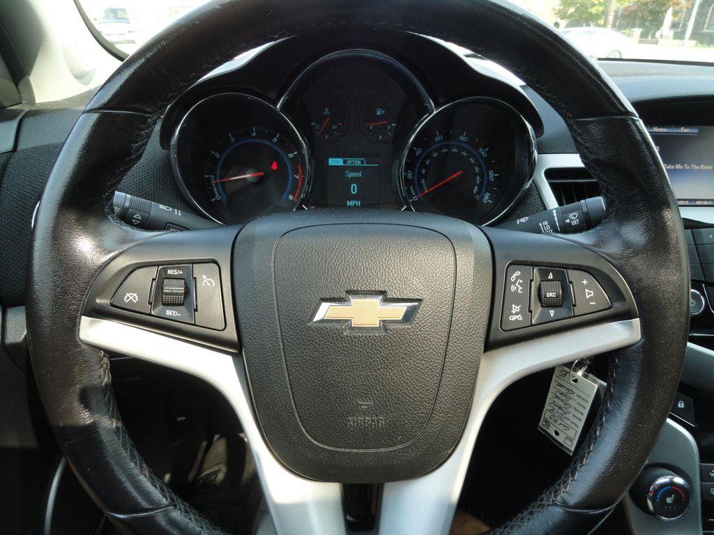 used 2014 Chevrolet Cruze car, priced at $8,995