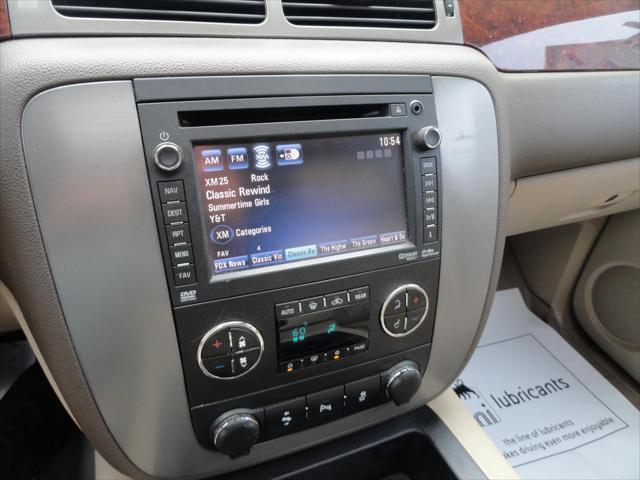 used 2013 GMC Yukon XL car, priced at $11,995