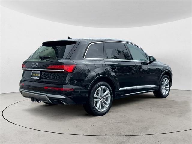 used 2025 Audi Q7 car, priced at $68,995