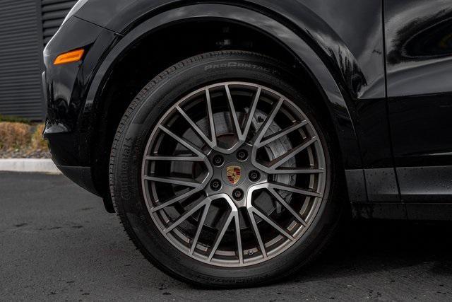 used 2023 Porsche Cayenne car, priced at $73,995