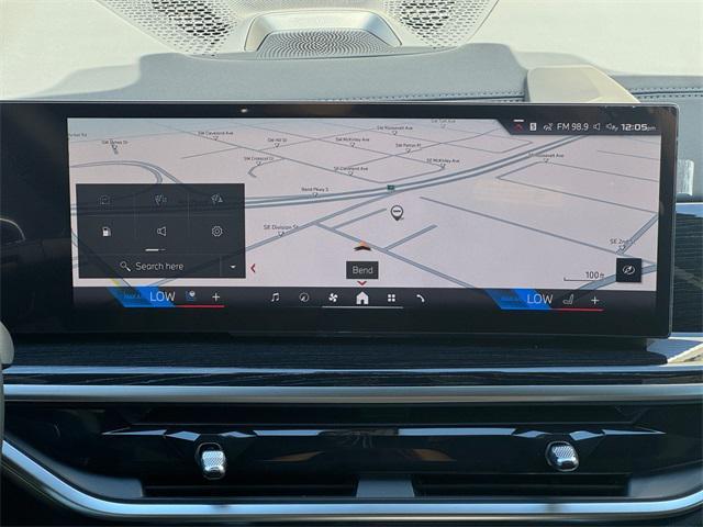 new 2026 BMW X7 car, priced at $126,280