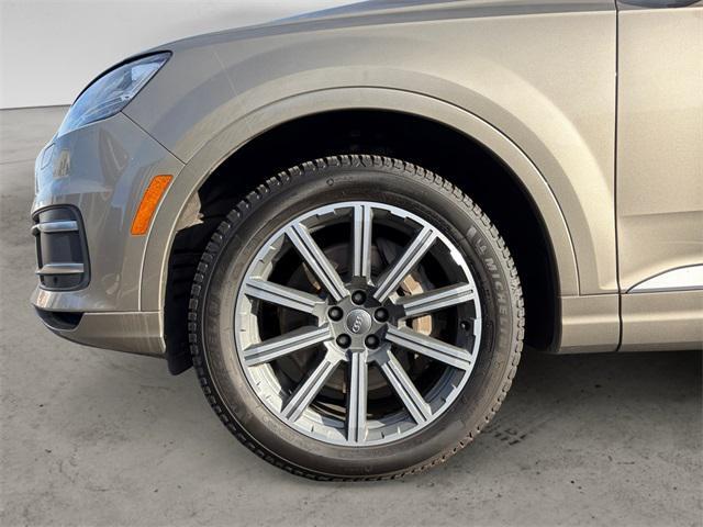 used 2017 Audi Q7 car, priced at $19,995