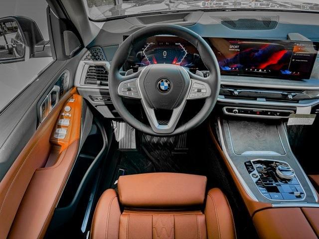 new 2025 BMW X7 car, priced at $95,100