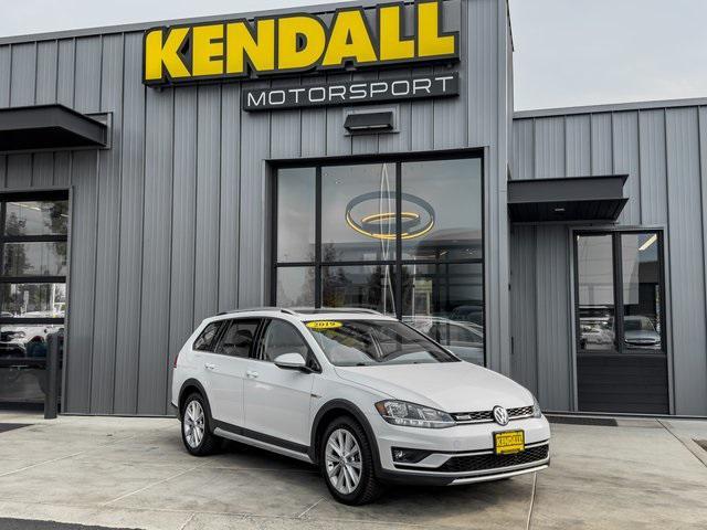 used 2019 Volkswagen Golf Alltrack car, priced at $24,947