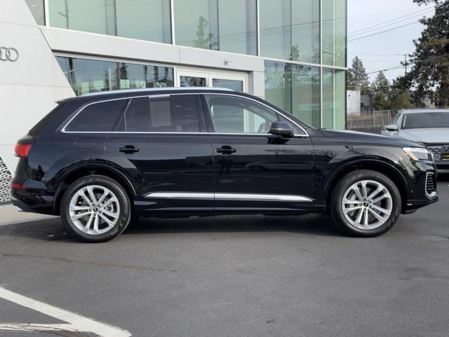 used 2025 Audi Q7 car, priced at $68,932