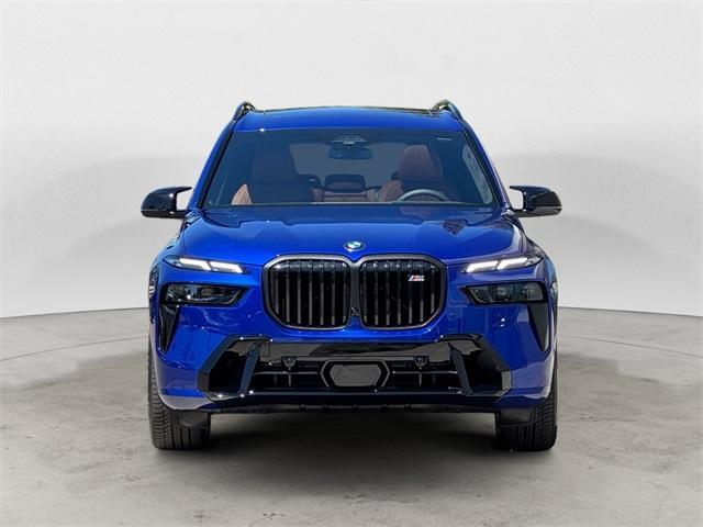 new 2026 BMW X7 car, priced at $124,105