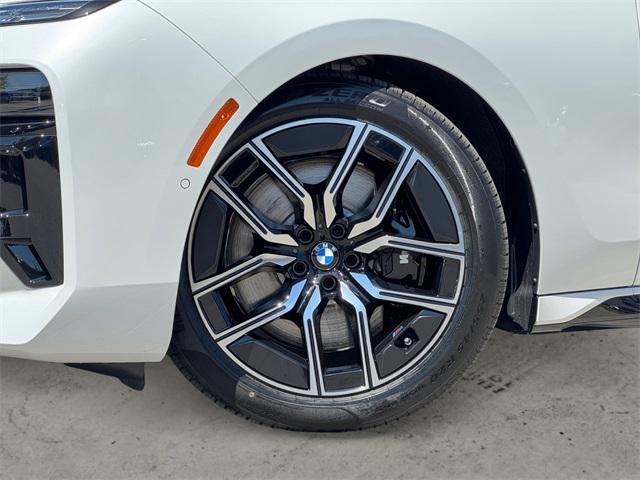 new 2025 BMW 760 car, priced at $146,515