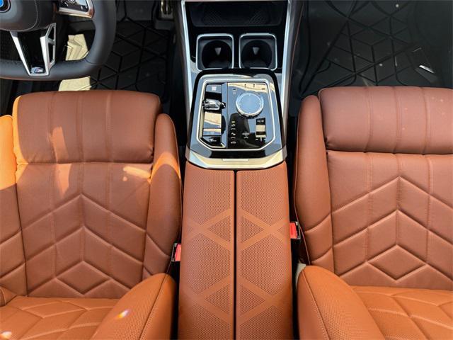 new 2025 BMW 760 car, priced at $146,515