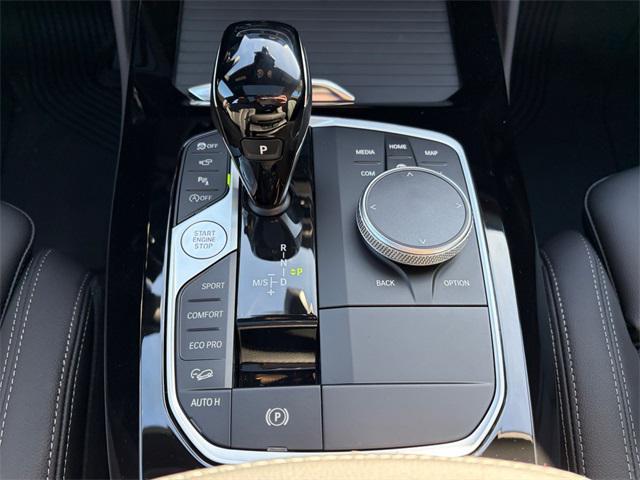 new 2025 BMW X4 car, priced at $64,195