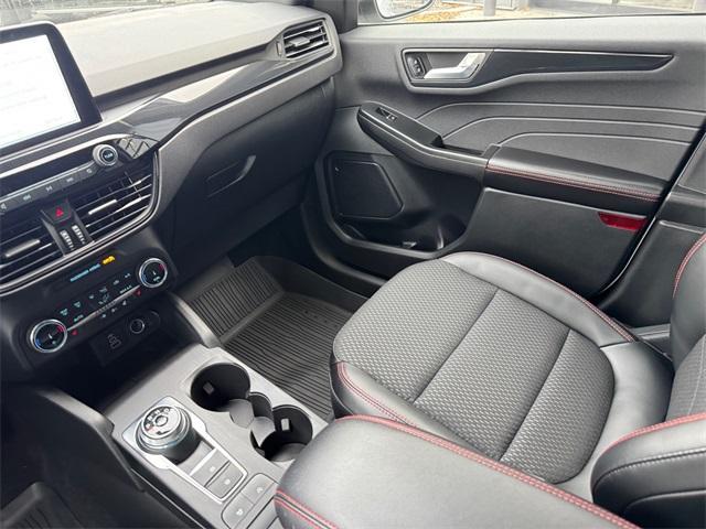 used 2025 Ford Escape car, priced at $29,995