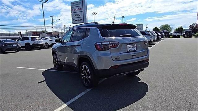 used 2022 Jeep Compass car, priced at $20,900