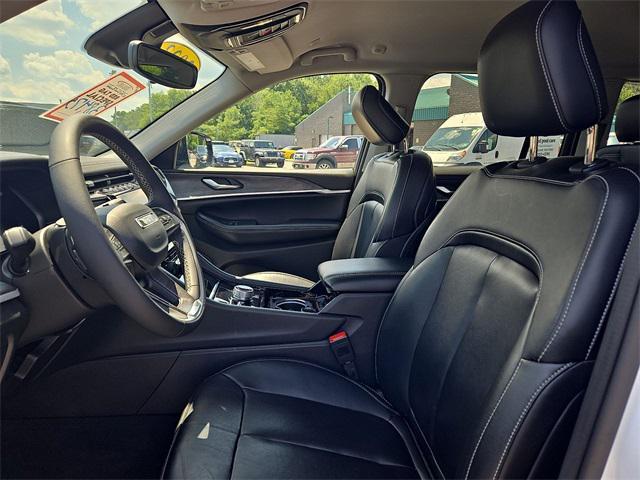 used 2023 Jeep Grand Cherokee car, priced at $33,922