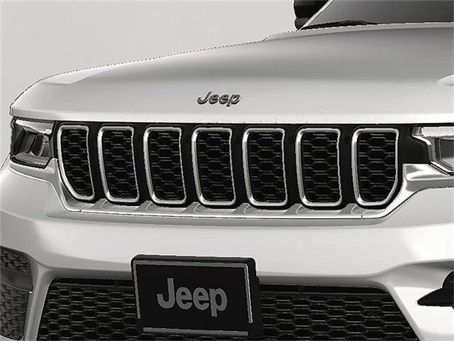 new 2025 Jeep Grand Cherokee car, priced at $42,825