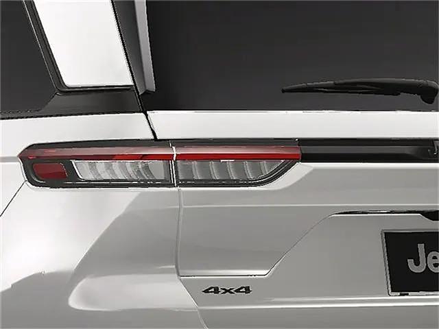 new 2025 Jeep Grand Cherokee car, priced at $48,205