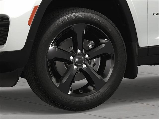 new 2025 Jeep Grand Cherokee car, priced at $48,205
