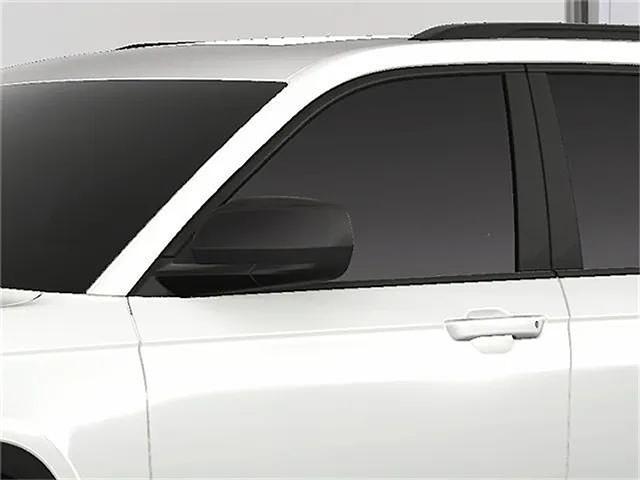 new 2025 Jeep Grand Cherokee car, priced at $48,205