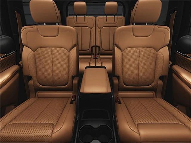 new 2025 Jeep Grand Cherokee L car, priced at $73,425