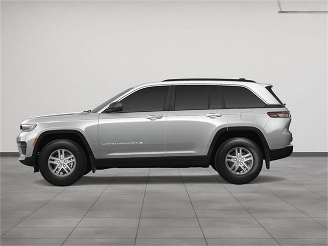 new 2025 Jeep Grand Cherokee car, priced at $43,645