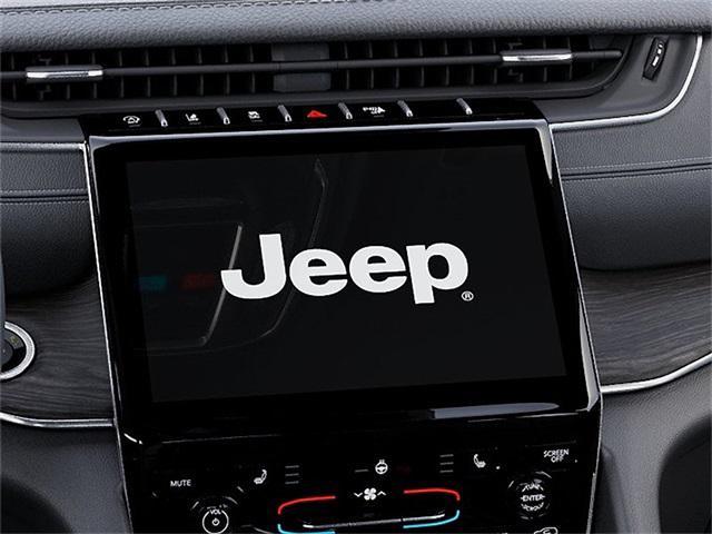 new 2025 Jeep Grand Cherokee car, priced at $52,140