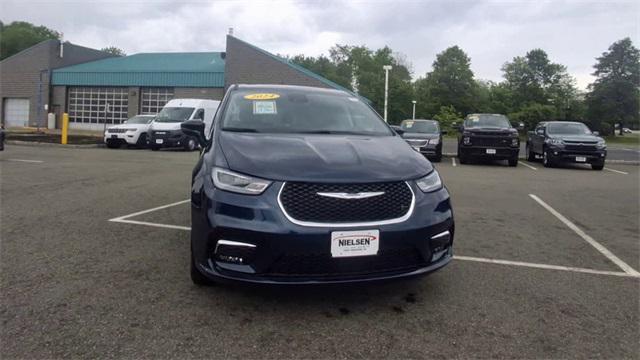 used 2024 Chrysler Pacifica car, priced at $46,500