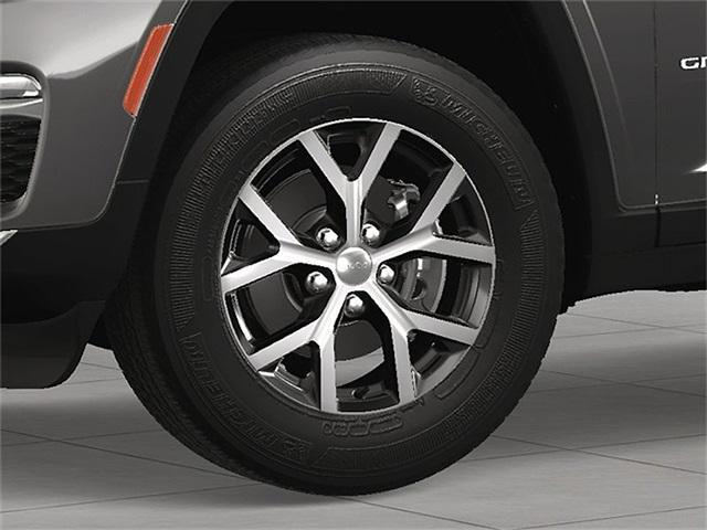 new 2025 Jeep Grand Cherokee car, priced at $47,495
