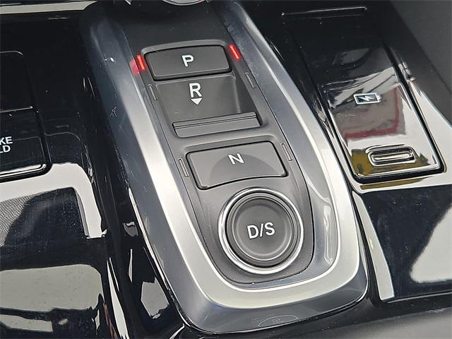 used 2023 Acura MDX car, priced at $40,497