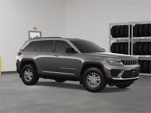 new 2025 Jeep Grand Cherokee car, priced at $43,645