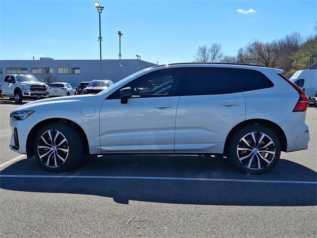 used 2023 Volvo XC60 Recharge Plug-In Hybrid car, priced at $36,500