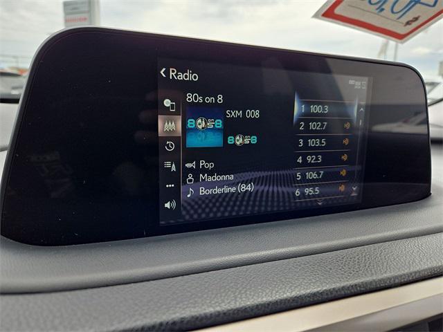 used 2022 Lexus RX 350L car, priced at $39,000