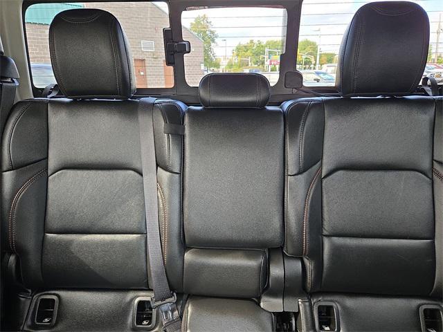 used 2022 Jeep Gladiator car, priced at $37,300