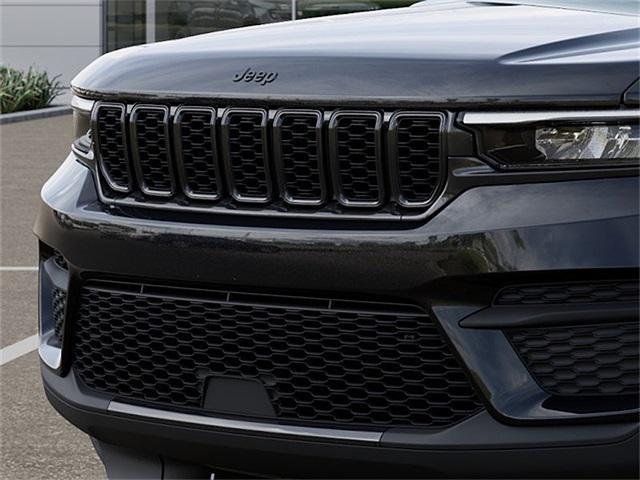 new 2025 Jeep Grand Cherokee car, priced at $48,375