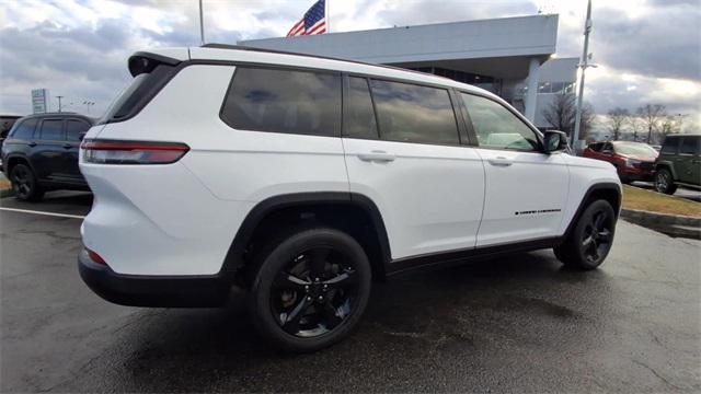 used 2022 Jeep Grand Cherokee L car, priced at $31,995