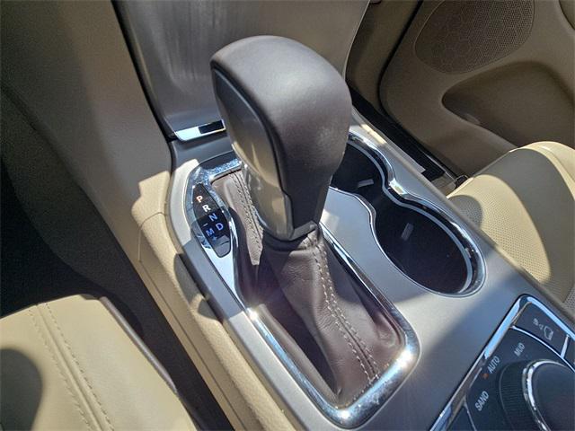 used 2021 Jeep Grand Cherokee car, priced at $31,763